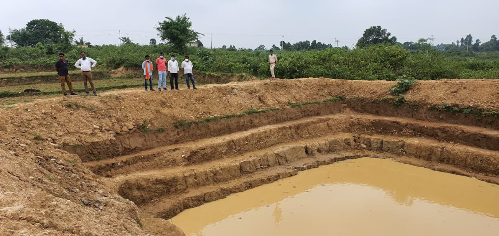 लॉकडाउन में झारखंड लौटे 75 फीसदी प्रवासी श्रमिकों को चाहिए मनरेगा में काम, 52.71 फीसदी के पास जॉब कार्ड नहीं