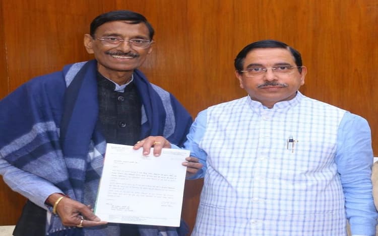 केंद्रीय कोयला मंत्री प्रह्लाद जोशी से मिले MP संजय सेठ, कोयला खनन क्षेत्र की बेहतरी के लिए किया ये आग्रह