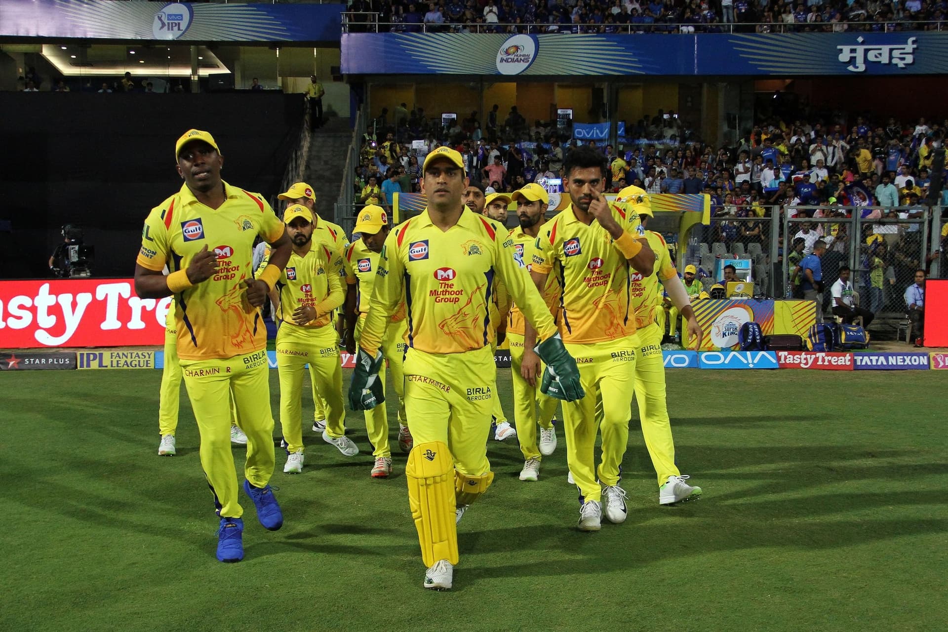 IPL Auction 2022: नीलामी के बाद ऐसी है एमएस धोनी की नयी सेना, देखें चेन्नई की टीम और खिलाड़ियों की सैलरी