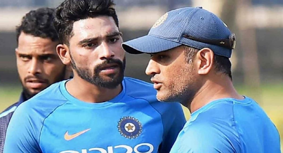MS Dhoni: मोहम्मद सिराज को मिली थी क्रिकेट छोड़ ऑटो चलाने की सलाह, एमएस धोनी की वजह से बचा करियर