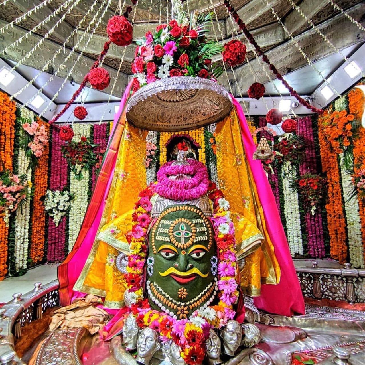 Mahakaleshwar Temple : उज्जैन के महाकाल मंदिर में भगदड़ जैसे हालात, कई घायल, वीडियो वायरल
