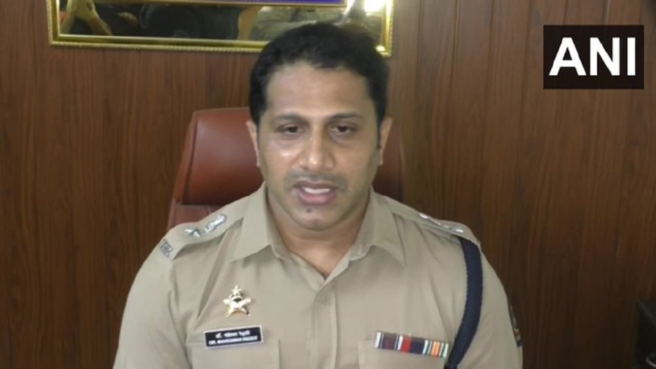 Mumbai: चंडीगढ़ के बाद IIT Bombay में MMS कांड, गर्ल्स वॉशरूम में रिकॉर्डिंग कर रहा कैंटीन कर्मी अरेस्ट