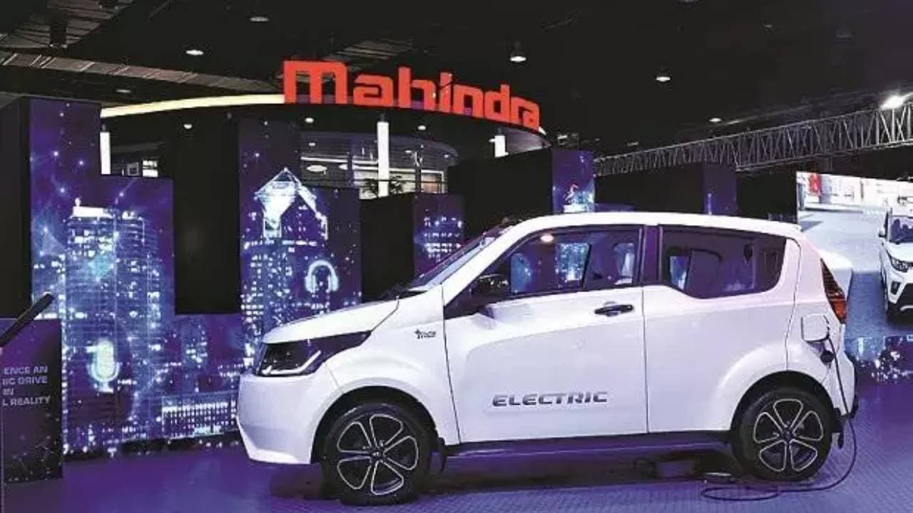 महिंद्रा इलेक्ट्रिक ऑटोमोबाइल में 12,000 करोड़ रुपये का निवेश करेगी सिंगापुर की टेमासेक