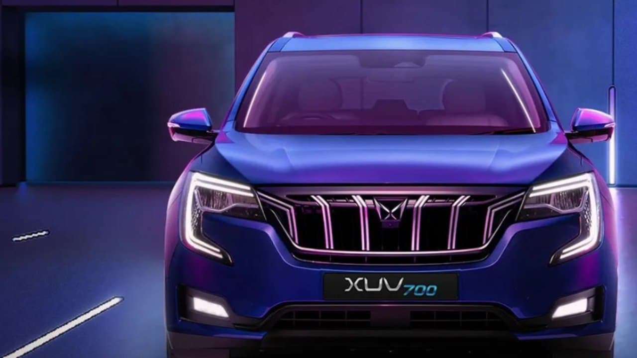 PHOTO : क्या महिंद्रा XUV 700 डिलीवरी के लिए अभी करना होगा इंतजार, जानें एसयूवी के बारे में A To Z PHOTO : क्या महिंद्रा XUV 700 डिलीवरी के लिए अभी करना होगा इंतजार, जानें एसयूवी के बारे में A To Z