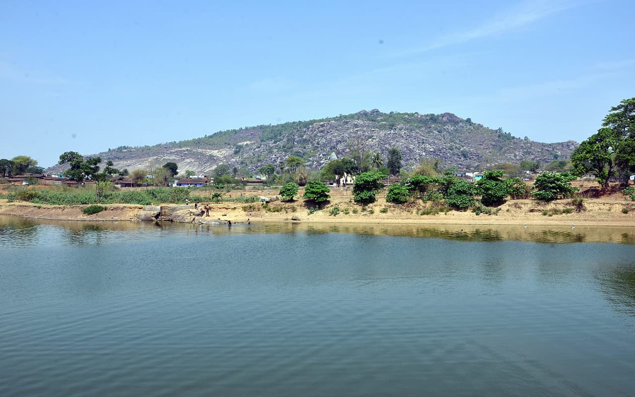 Jharkhand Tourism: नये साल में आइये गुमला, सुग्रीव गुफा समेत घूमने-फिरने की सुंदर जगह है पंपापुर