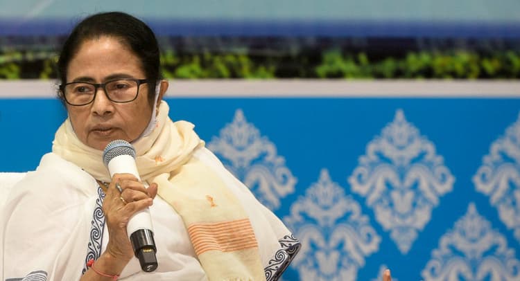 School Re-Opening News: ममता बनर्जी का एलान- 15 नवंबर से फिर से पश्चिम बंगाल के स्कूल, कॉलेज