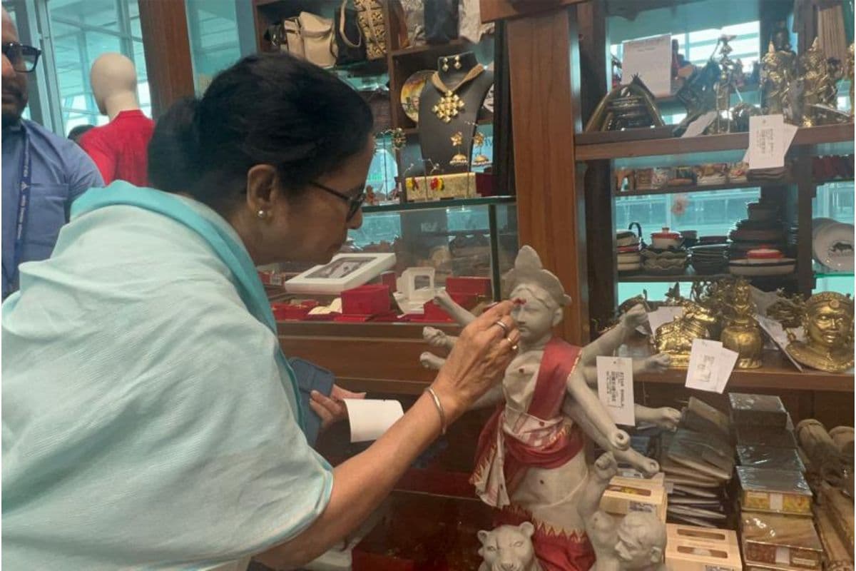 राज्य में निवेश लाने के लिए मुख्यमंत्री 11 दिवसीय विदेश दौरे पर, 23 सितंबर को लौटेंगी वापस