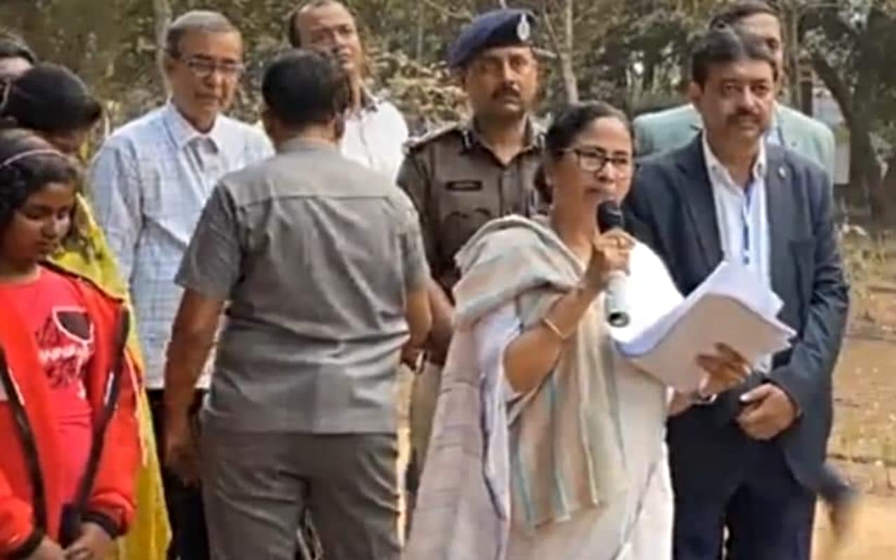 Bengal Panchayat Elections: आगामी पंचायत चुनाव को लेकर ममता बनर्जी ने की बैठक, कही यह बात