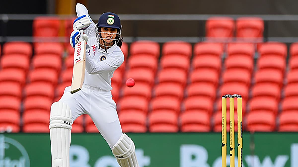 INDW v AUSW: ऑस्ट्रेलिया के खिलाफ स्मृति मंधाना का रिकॉर्ड शतक, बारिश ने बिगाड़ा दूसरे दिन का भी खेल