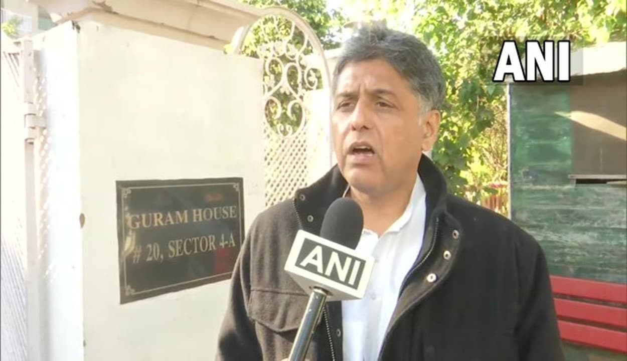 यूक्रेन में फंसे भारतीय छात्रों पर पंजाब कांग्रेस में जंग, मनीष तिवारी ने चन्नी-सिद्धू पर लगाए गंभीर आरोप