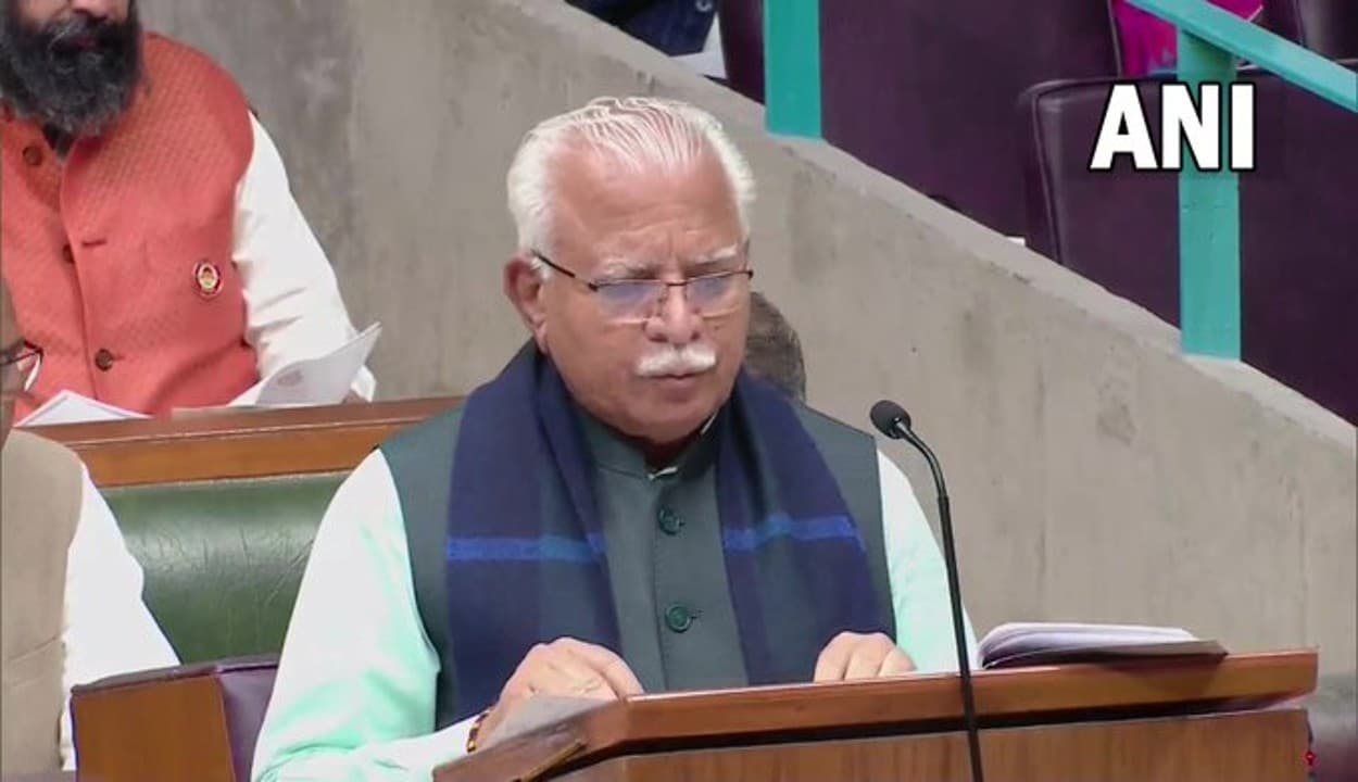महिलाओं को 'सुषमा स्वराज पुरस्कार' देगा हरियाणा, सीएम खट्टर ने पेश किया अपना तीसरा बजट