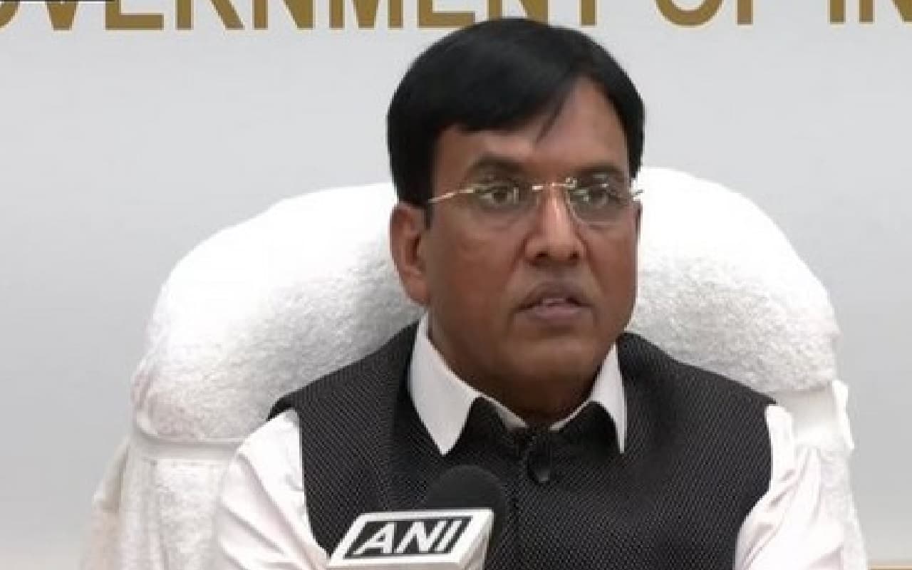 भारत में फिर से तबाही मचायेगा कोरोना? स्वास्थ्य मंत्री ने राहुल गांधी से की यात्रा स्थगित करने की अपील
