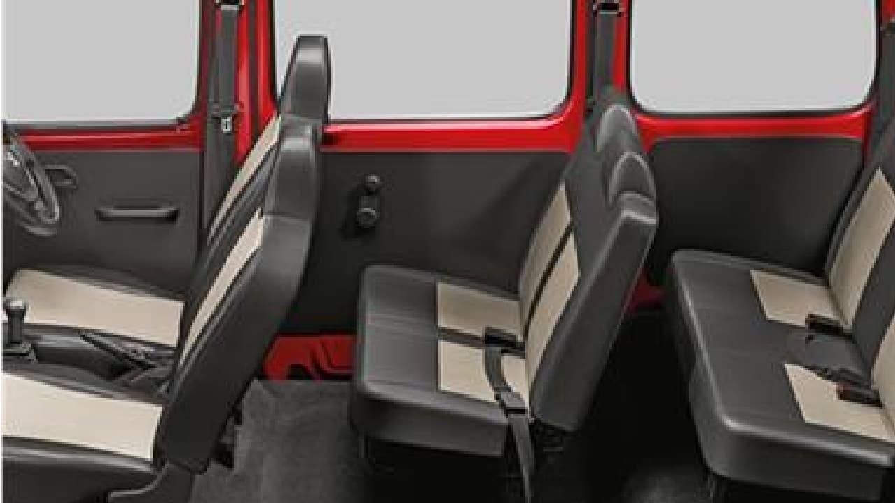 गरीबों की किस्मत चमकाने आ गई Maruti, सिर्फ 5 लाख में दे रही ये कार, 30000 रुपये की छूट