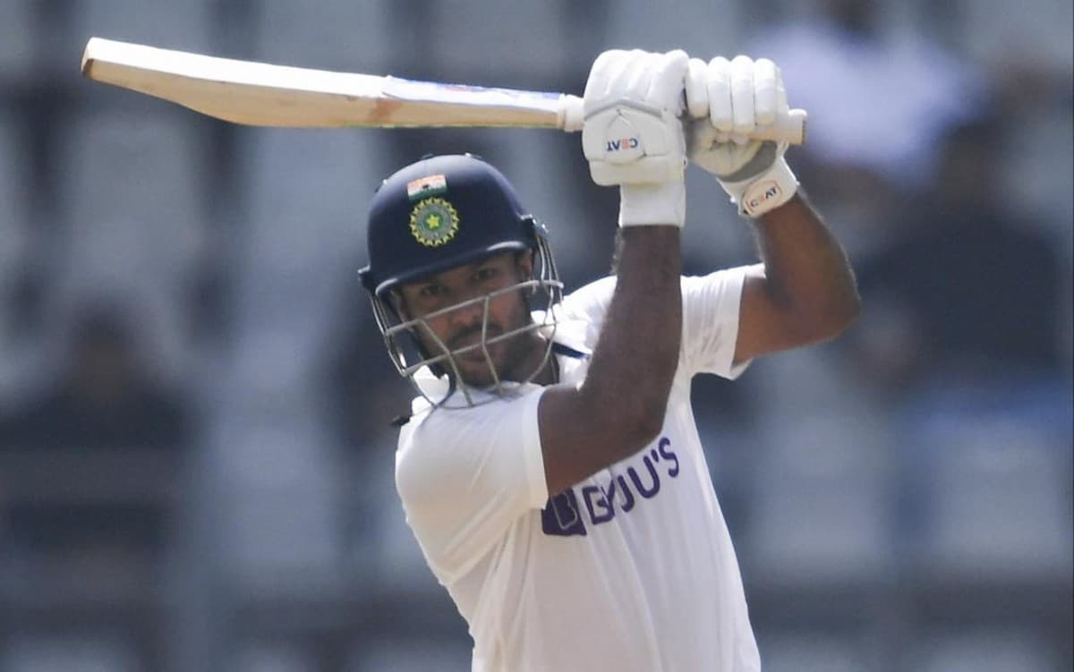 मयंक अग्रवाल ने मुंबई टेस्ट में मचाया धमाल, चीफ कोच राहुल द्रविड़ की एक सलाह और कर दिया कमाल