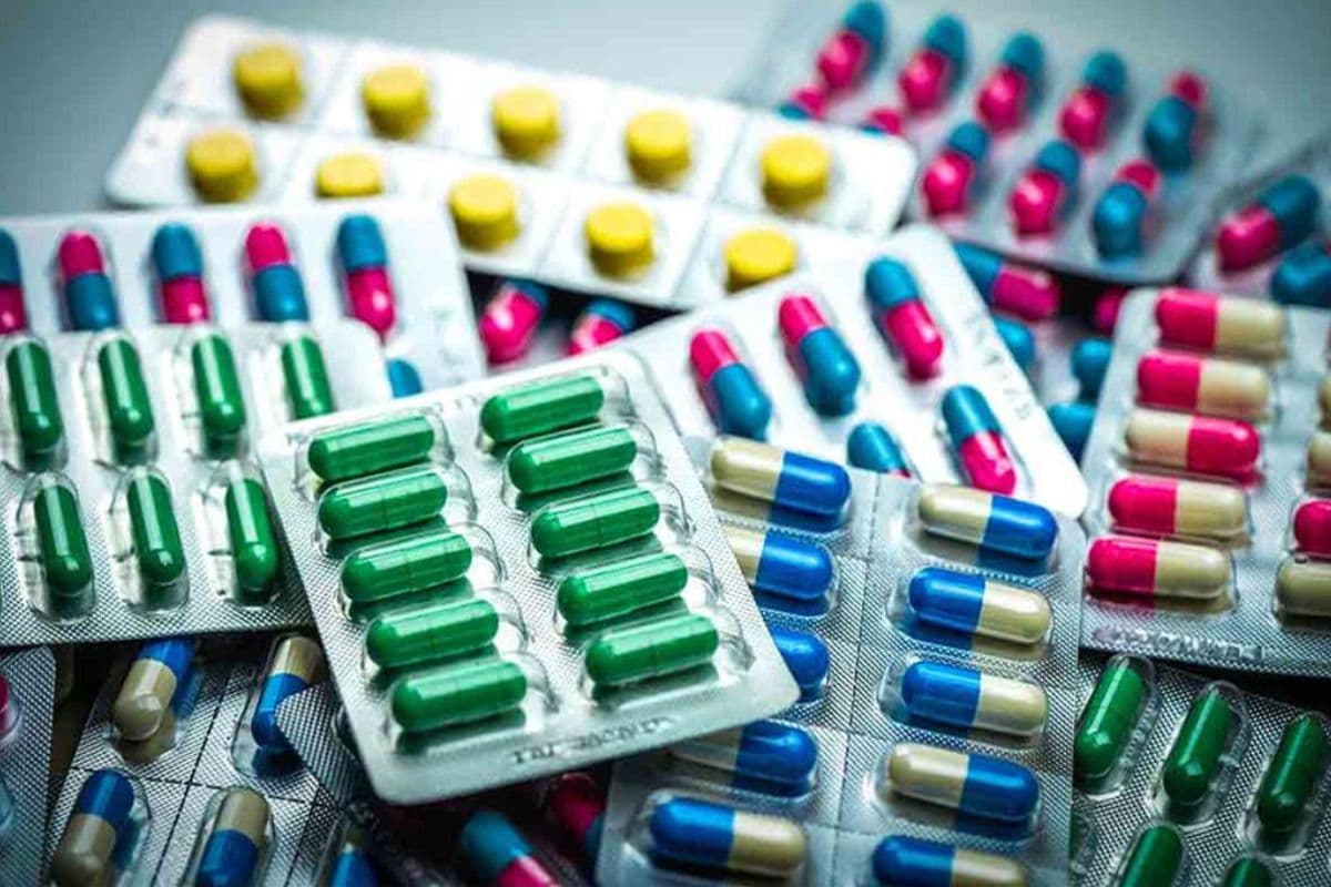 Online Medicine: दवाओं की ऑनलाइन सेल की पॉलिसी पर आया बड़ा अपडेट, पढ़ें पूरी खबर
