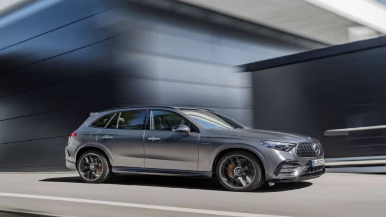 Mercedes ने 4 सिलेंडर हाईब्रिड AMG GLC से उठाया पर्दा, 3.5 सेकेंड में पकड़ती है 100 किमी की रफ्तार