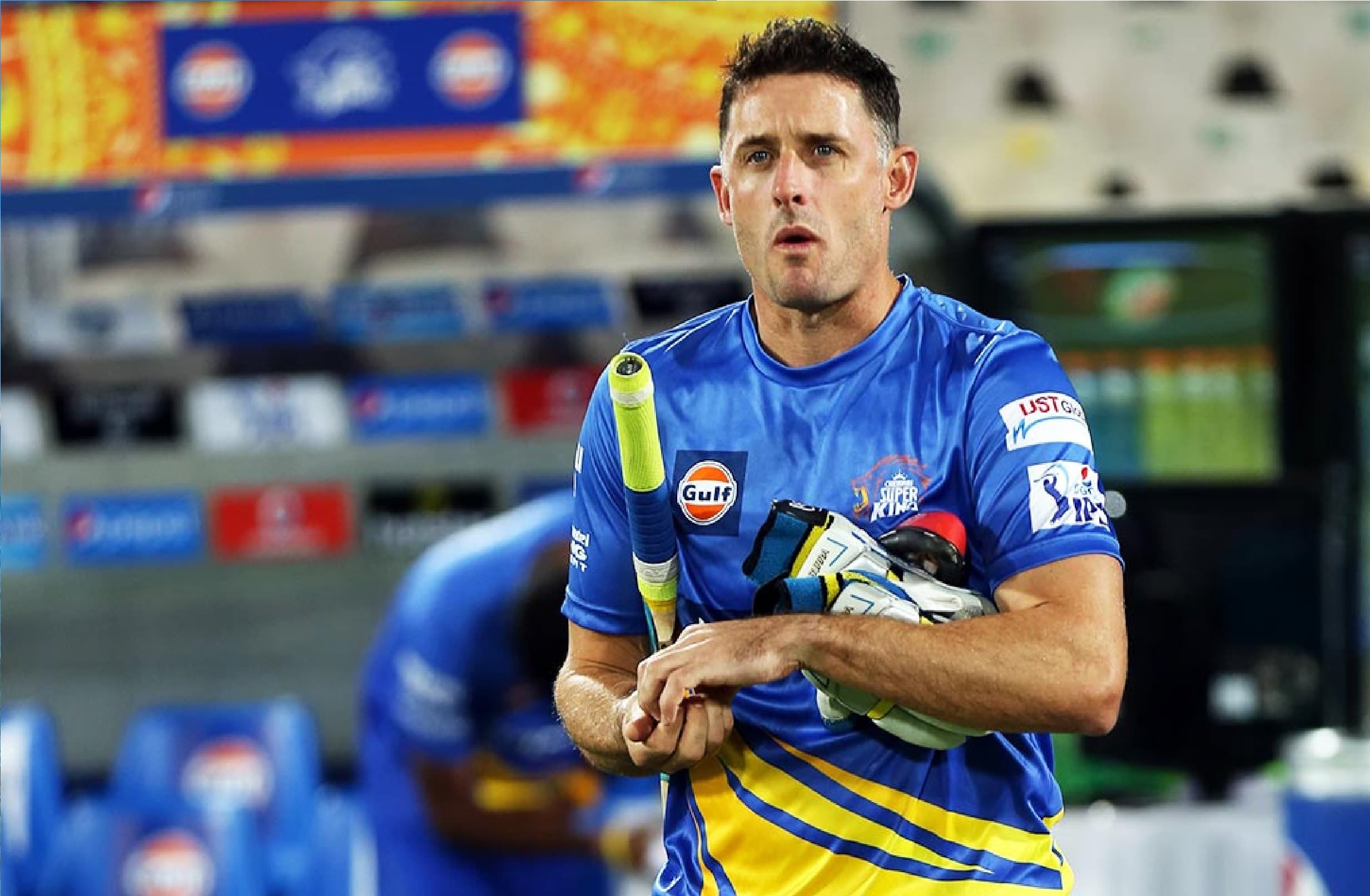 IPL Latest Update : कोरोना पॉजिटिव माइक हसी और बाला जी एयर एंबुलेंस से भेजे गये चेन्नई