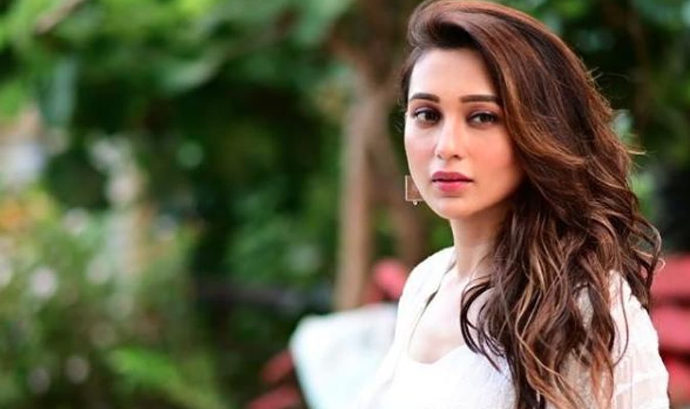 West Bengal Election 2021: ग्लैमरस TMC सांसद मिमी चक्रवर्ती ने क्रिसमस की रात अपने लोकसभा क्षेत्र में किया यह काम