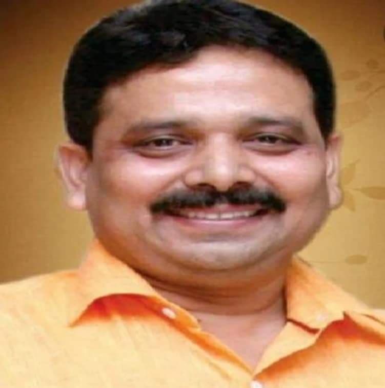 मंत्री रविन्द्र जायसवाल तीसरी बार CM राहत कोष में जमा करेंगे 5 साल का वेतन, अपर मुख्य सचिव को सौंपा पत्र