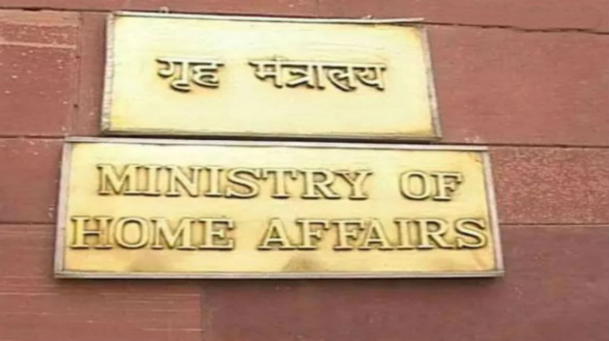 Nizamuddin Markaj Impact : सरकार ने विदेशी तबलीगी वर्कर्स को टूरिस्ट वीजा जारी करने पर लगायी रोक