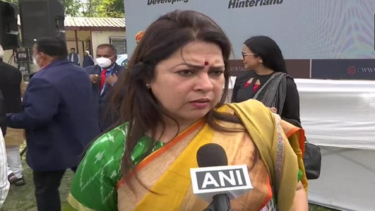 रूस-यूक्रेन विवाद पर बोलीं केंद्रीय राज्य मंत्री मीनाक्षी लेखी, दूतावास के संपर्क में रहें भारतीय नागरिक