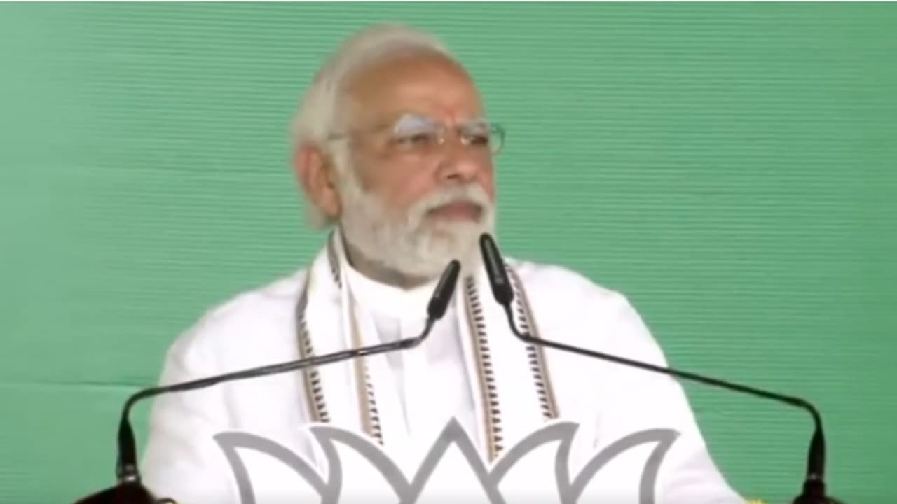 PM मोदी ने शॉर्टकट की राजनीति करने वालों से सचेत रहने का किया आग्रह, बाबाधाम को स्वच्छ रखने की अपील