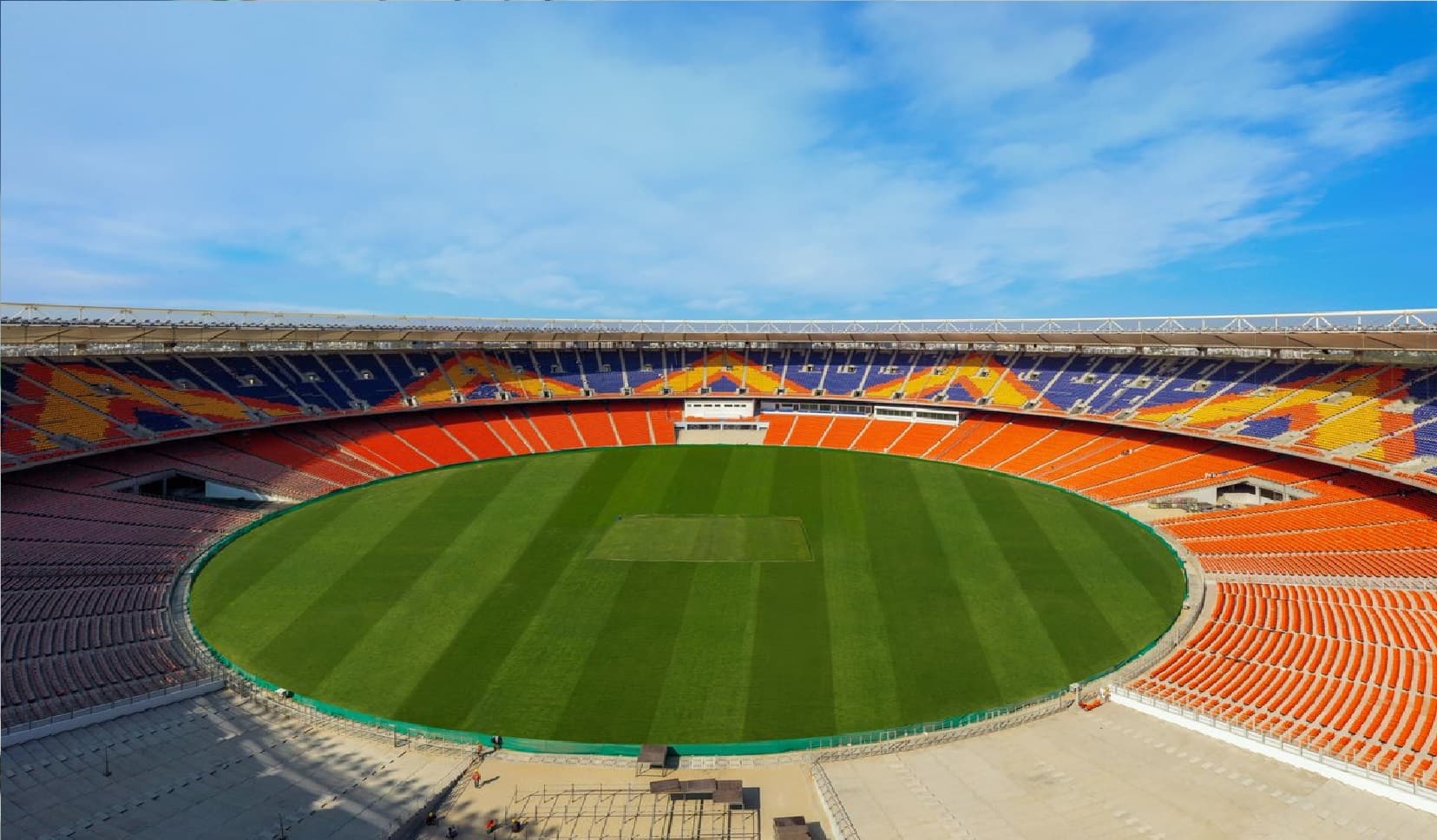 IND vs ENG : मोटेरा के हाईटेक स्टेडियम में होगी भारत-इंग्लैंड की अगली भिड़ंत, 4 ड्रेसिंग रूम, LED लाइट और भी बहुत कुछ