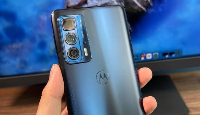 भारत में जल्द ही मोटोरोला लॉन्च करेगी Edge 20 सीरीज के स्मार्टफोन, जारी किया टीजर