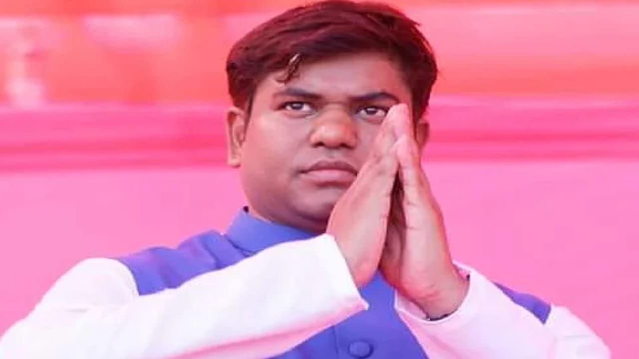 Bihar News: 12 करोड़ की संपत्ति के मालिक हैं मुकेश सहनी, मुंबई में करोड़ों की प्रॉपर्टी