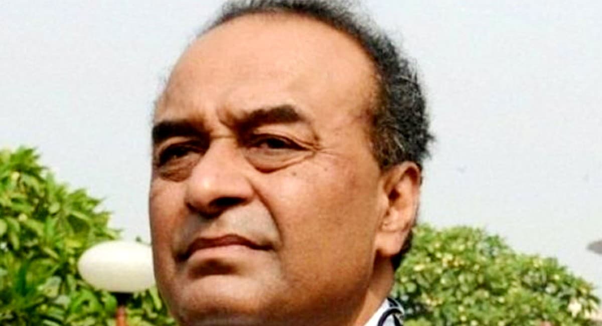 कौन हैं मुकुल रोहतगी, जिन्हें शाहरुख खान ने बेटे आर्यन की जमानत के लिए किया हायर