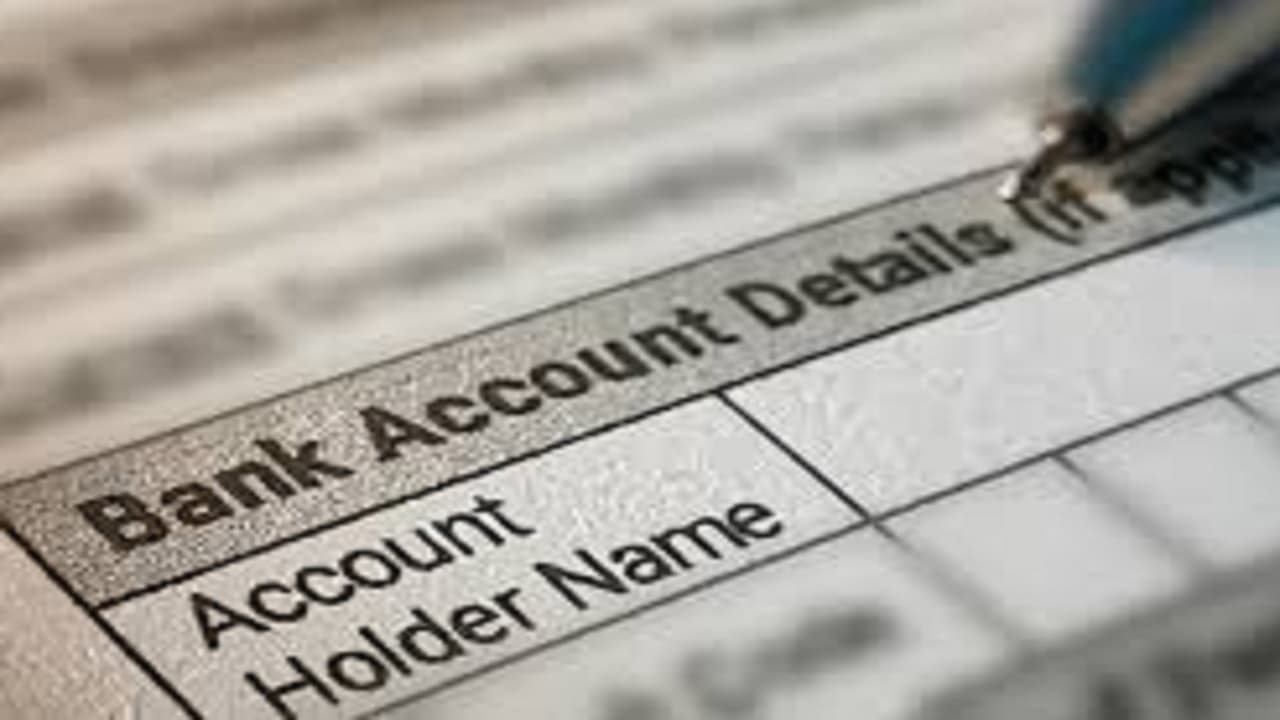 अगर आपके पास भी एक से अधिक बैंक में अकाउंट है, तो हो जाएं सावधान, झेलनी पड़ सकती है परेशानी