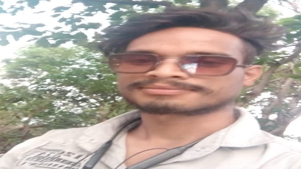 Jharkhand Crime News: प्रेमिका से मिलने पहुंचे युवक की हत्या, जंगल से शव बरामद, 5 लोगों के खिलाफ FIR दर्ज