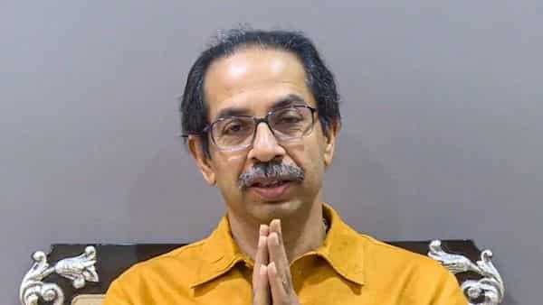 महाराष्ट्र सरकार जिस किसी को भी गिरानी है, अभी गिराकर दिखाए, राजस्थान में सियासी संकट के बीच उद्धव ठाकरे ने दी चुनौती