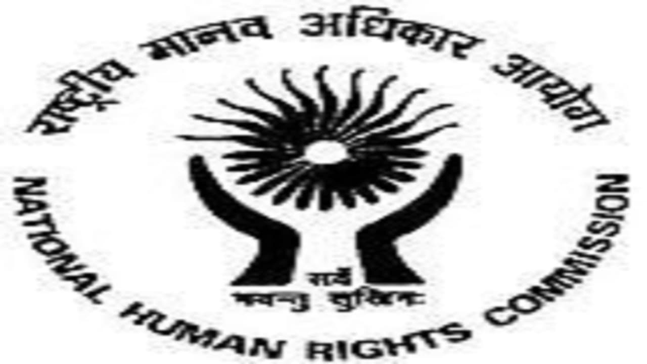 NHRC ने डीजीपी- कमिश्नर को नोटिस दिया, पूछा, कैसे हो गयी अतीक-अशरफ की हत्या, 15 बिन्दुओं पर मांगी रिपोर्ट