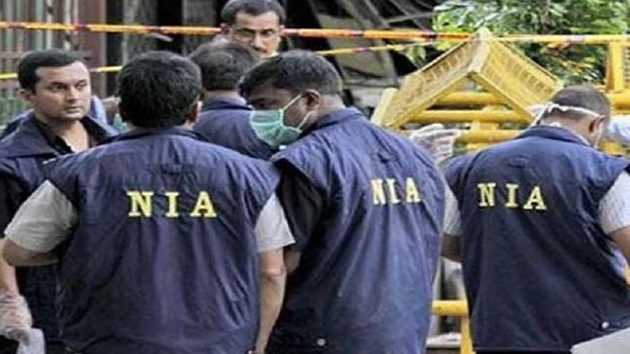 दिल्ली, MP सहित कई राज्यों में NIA की बड़ी कार्रवाई, PFI से जुड़े 100 से अधिक सदस्य हिरासत में लिए गए