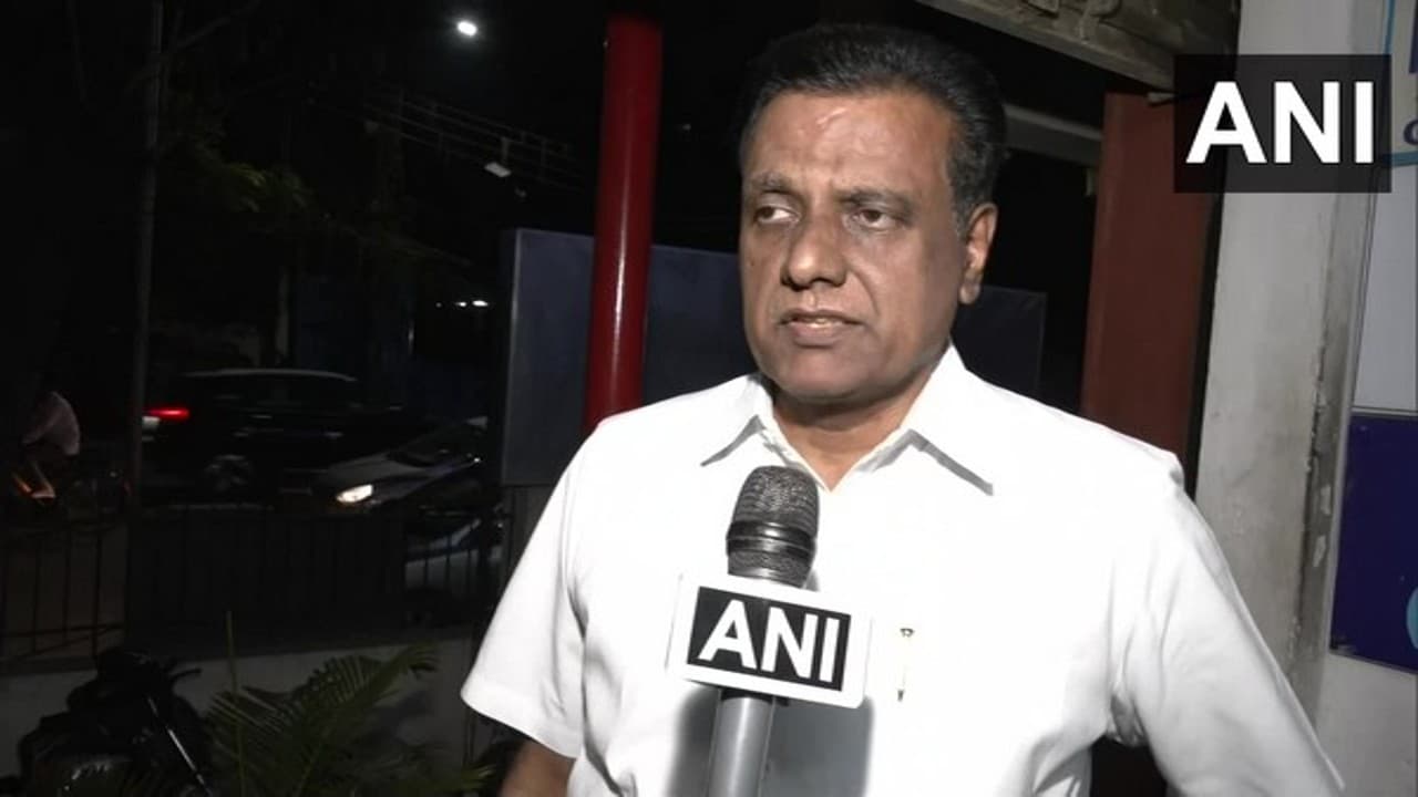 राहुल ने नरसिम्हा राव को नहीं दी श्रद्धांजलि, नाराज पोते ने कहा - गैर-गांधी के नेता को नहीं दिया सम्मान