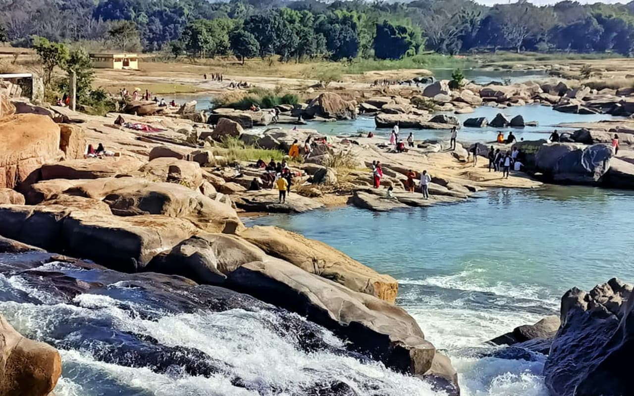 Jharkhand Tourism: नये साल में घूमने का बना रहें प्लान, तो गुमला आइये, आपको मिलेंगे कई पिकनिक स्पाॅट