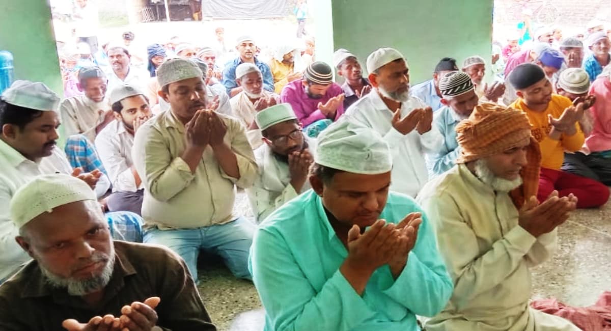 Ramadan: दो साल बाद अकीदतमंदों ने अदा की रमजान के पहले जुमे की नमाज, कुछ देर के लिए थम गया शहर