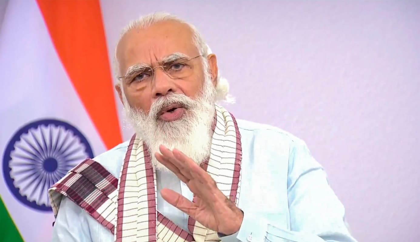 UP Chunav: पहले चरण के मतदान के बीच सहारनपुर में PM मोदी ने पूछा- यूपी में कानून का डंडा चले या नहीं?