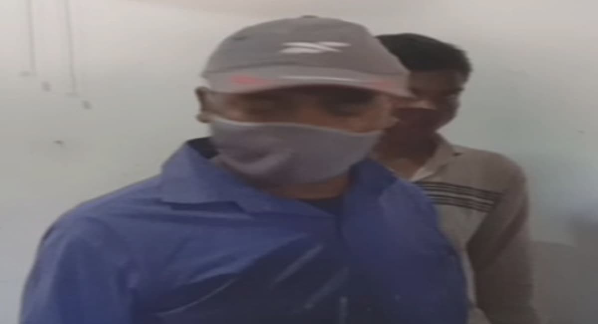 भूमि अधिग्रहण मुआवजा घोटाला मामले में कोडरमा के भू-अर्जन ऑफिस के पूर्व नाजिर गिरफ्तार, काफी समय से था फरार