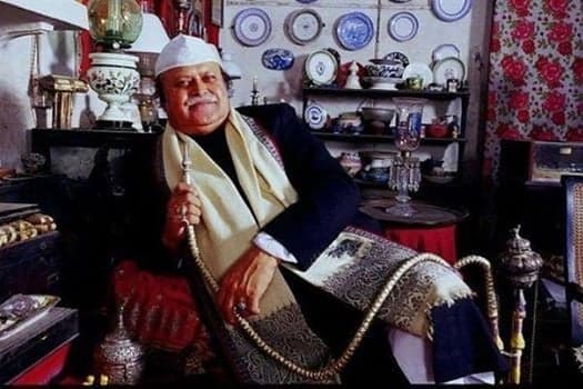 लखनऊ: नवाब जाफर मीर अब्दुल्लाह नहीं रहे, अदब के शहर ने खो दिया तहजीब का सितारा, खजाने को देखने आते हैं लोग