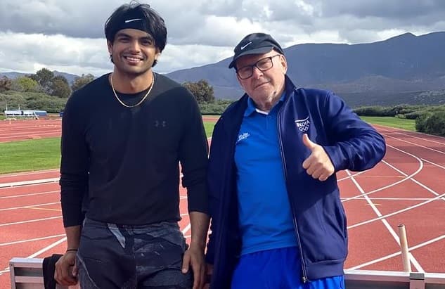 Neeraj Chopra: नीरज चोपड़ा ओलंपिक गोल्ड मेडल को नहीं मानते अपना बेस्ट, बताया अगला टारगेट Neeraj Chopra: नीरज चोपड़ा ओलंपिक गोल्ड मेडल को नहीं मानते अपना बेस्ट, बताया अगला टारगेट
