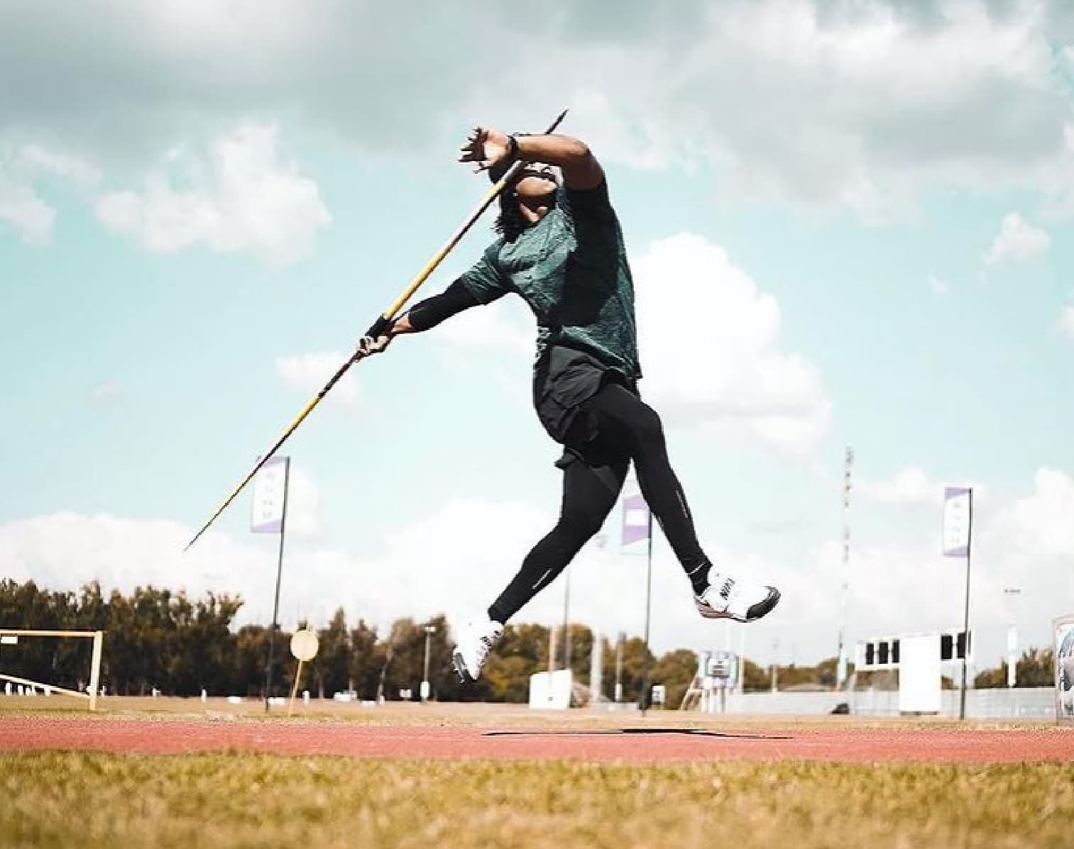 न भाला, न मैदान, झारखंड से कैसे निकलेंगे नीरज चोपड़ा, विभाग की ये है दलील