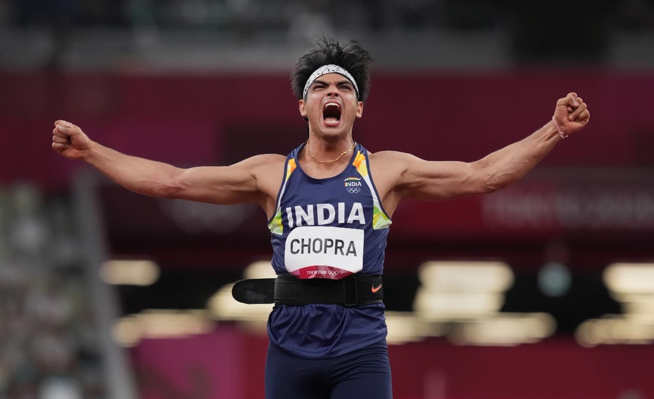 Tokyo Olympics 2020 में गोल्ड जीतने वाले Neeraj Chopra ने Youtube को बनाया था कोच, इस भाले से की प्रैक्टिस