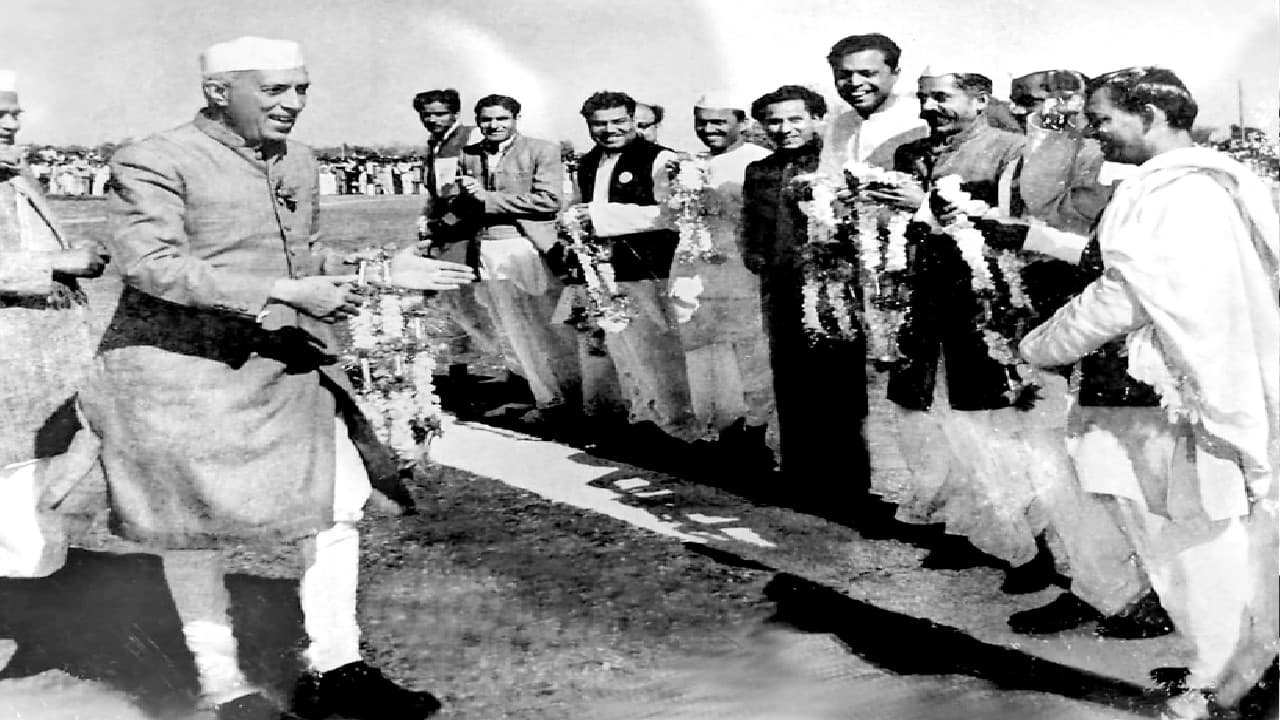 Children's Day 2021: Jharkhand में पंडित जवाहरलाल नेहरू की यादें, 1934 में बापू के साथ पहली बार आये थे झारखंड