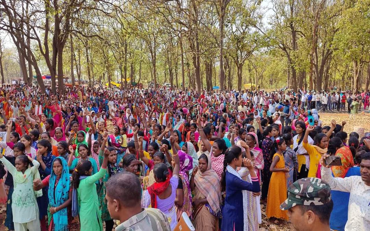 नेतरहाट फील्ड फायरिंग रेंज की अधिसूचना पर रोक, CM हेमंत सोरेन के निर्णय पर जनजातीय समुदाय में खुशी