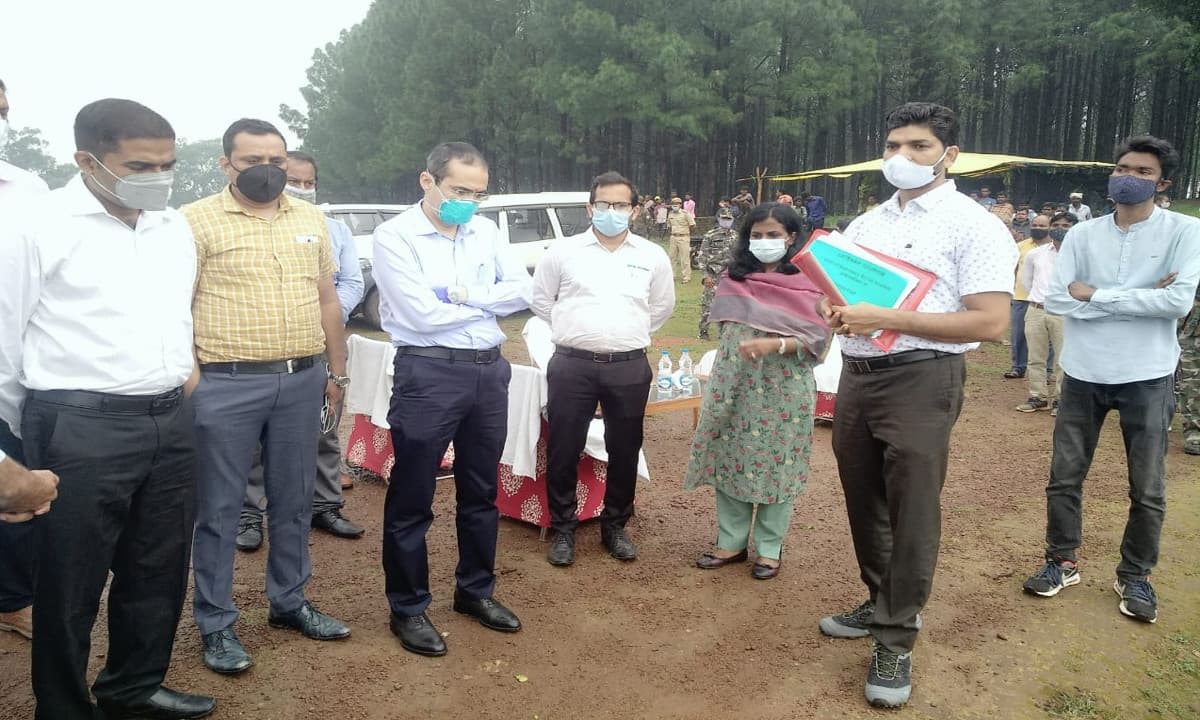झारखंड के पर्यटन सचिव पहुंचे पहाड़ी नगरी नेतरहाट, पर्यटकों को आकर्षित करने के लिए बनी कार्ययोजना का लिया जायजा