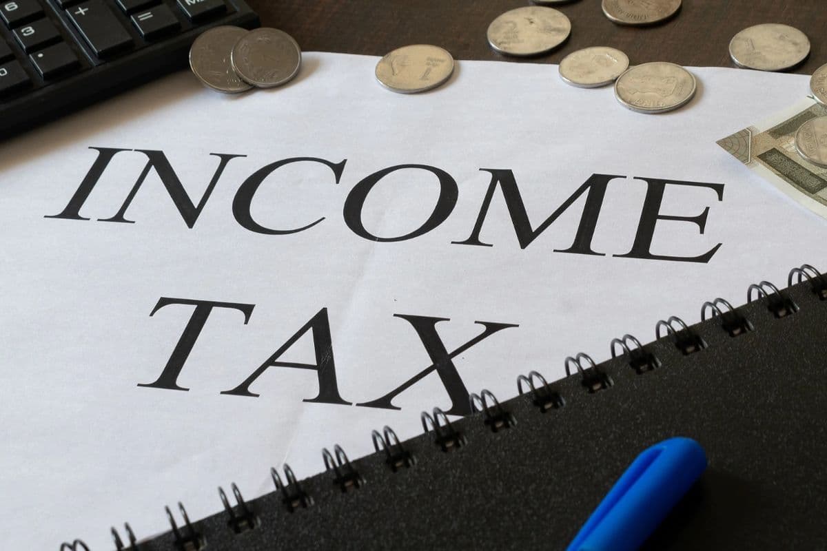 New Tax Regime: छूट मुक्त कर व्यवस्था की वित्त मंत्रालय करेगा समीक्षा, अधिक आकर्षक बनाने की तैयारी