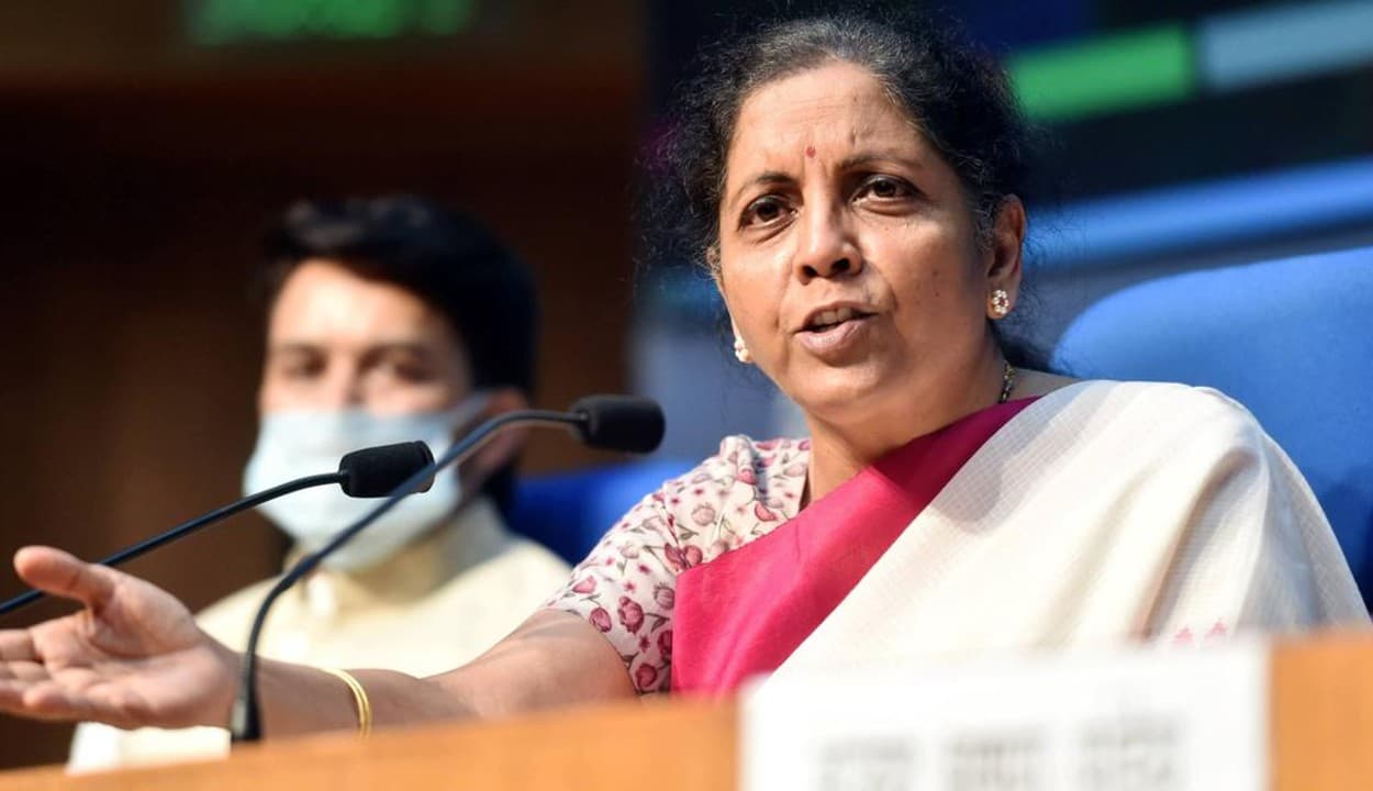 Budget 2021-22 : वित्त मंत्री निर्मला सीतारमण ने कहा, सरकार ने संपत्ति सृजन करने वालों और नागरिकों पर किया है पूरा भरोसा