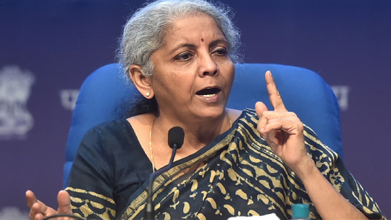 ABG Shipyard Case: वित्त मंत्री निर्मला सीतारमण बोलीं- बेहद कम समय में पकड़ा गया एबीजी शिपयार्ड घोटाला
